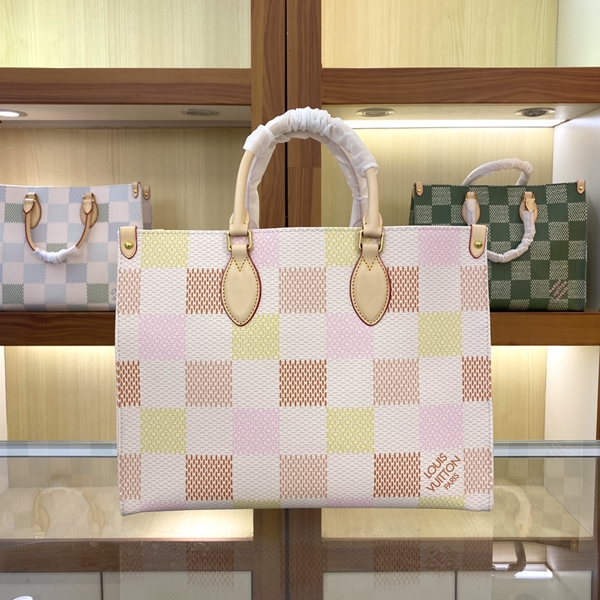 ルイヴィトンバッグ正面デザイン